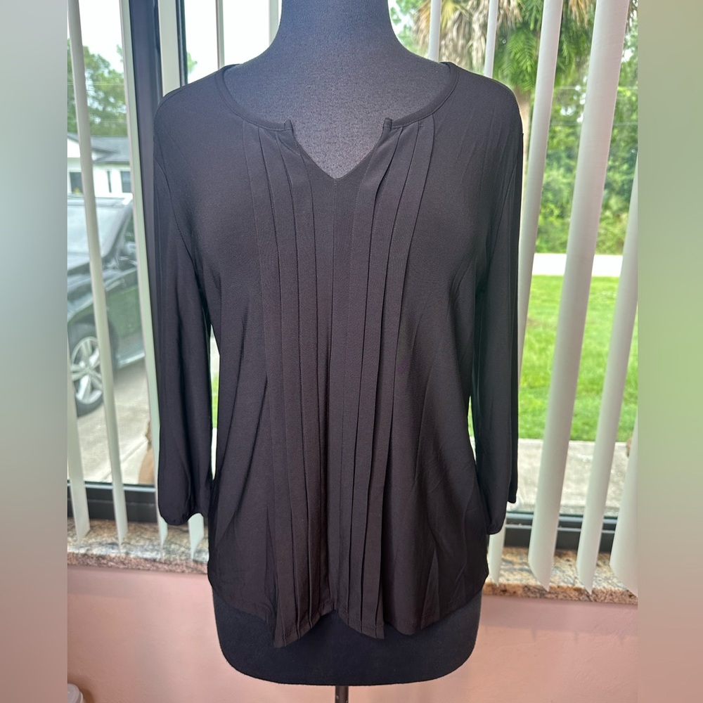 Elie McCarthy Elegant Classic Black Women's Peasant Top Career Size Medium